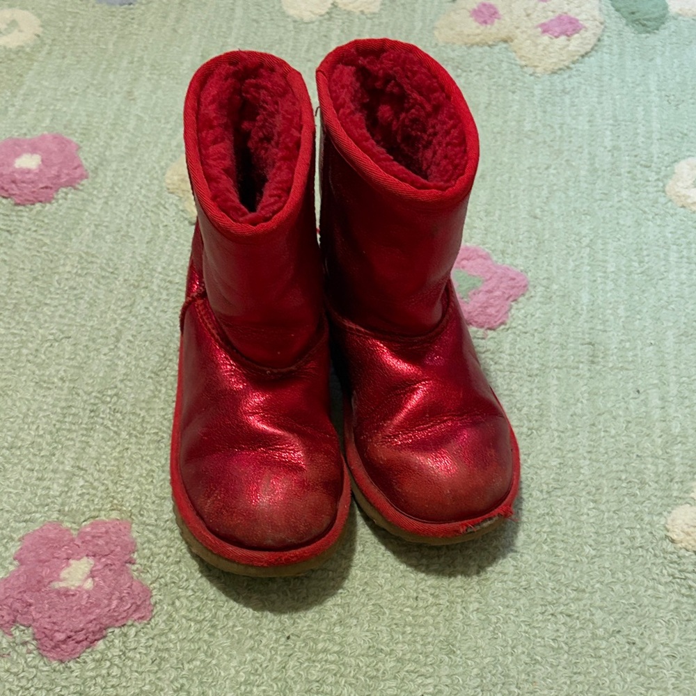 UGG Red Girls Metallic Shearling-Lined Boots